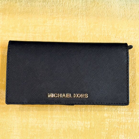 Michael Michael Kors Jet Set Travel Black Saffiano Leather Trifold Wallet - Picture 2 of 4